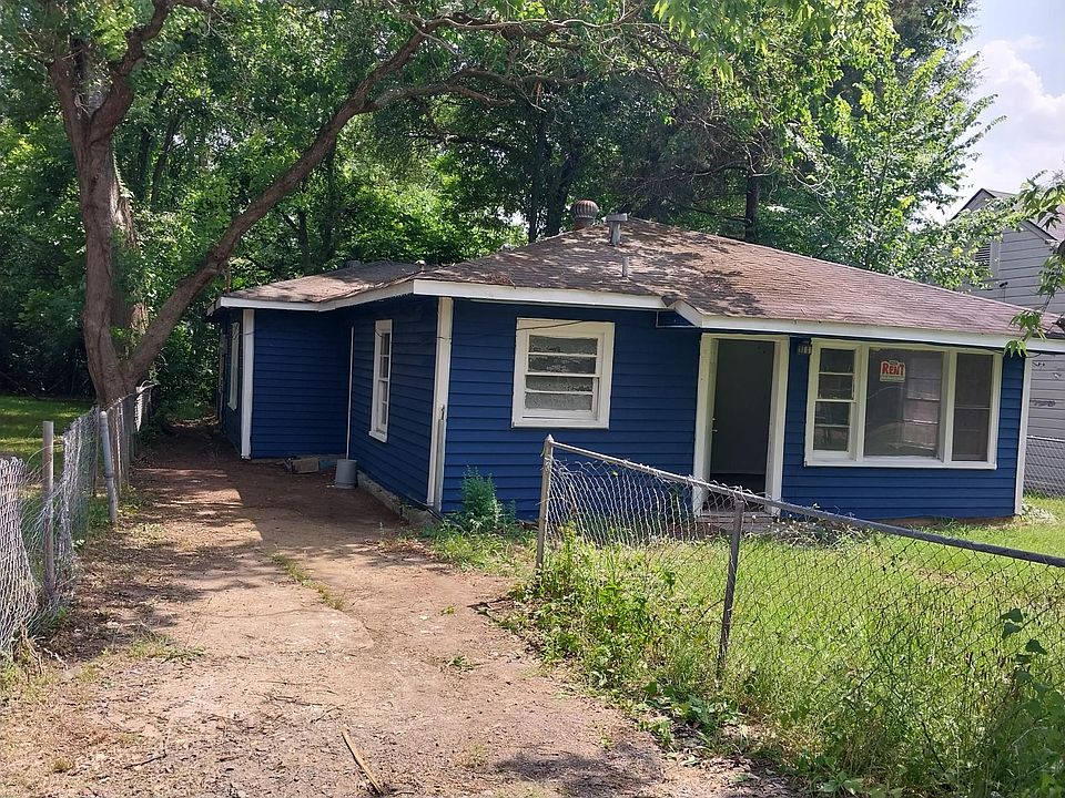 1st image of 3007 Woodford St