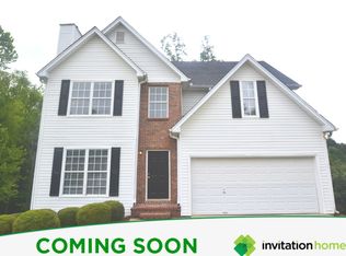 1045 Spring Ives Dr, Lawrenceville, GA 30043