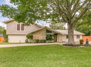 3555 Apple Valley Dr, Farmers Branch, TX 75234
