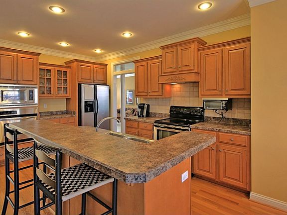 3rd image of 2444 Astarita Way