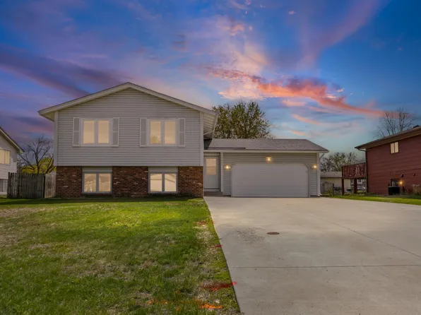 7401 75th Ave N, Brooklyn Park, MN 55428