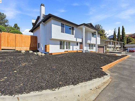 2nd image of 373 Appian Way