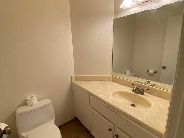34266 Kenwood Dr — Photo 7