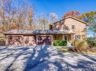 560 Quailwood Dr, Blacksburg, VA 24060