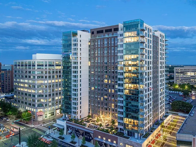 Experience elevated living from the moment you arrive.