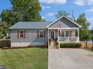 221 Linden St, Warrenton, VA 20186