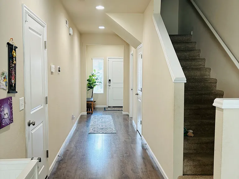 7448 NW 165th Ave — Photo 7
