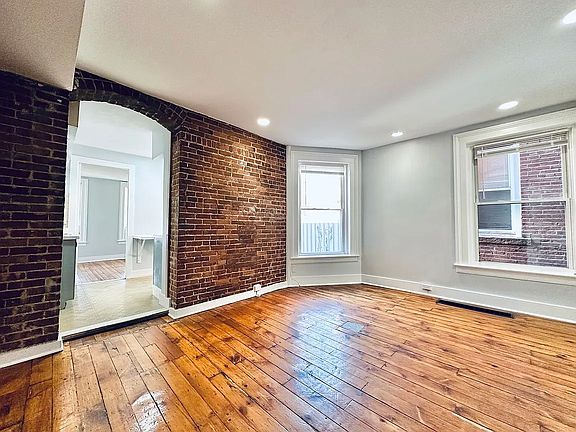 3rd image of 166 Park St #5&6
