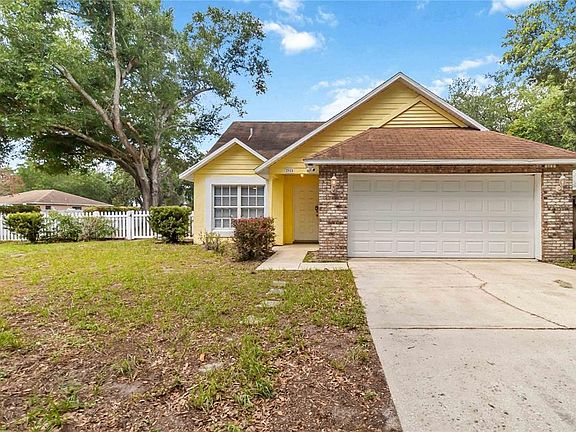 5th image of 2924 Dana Ln