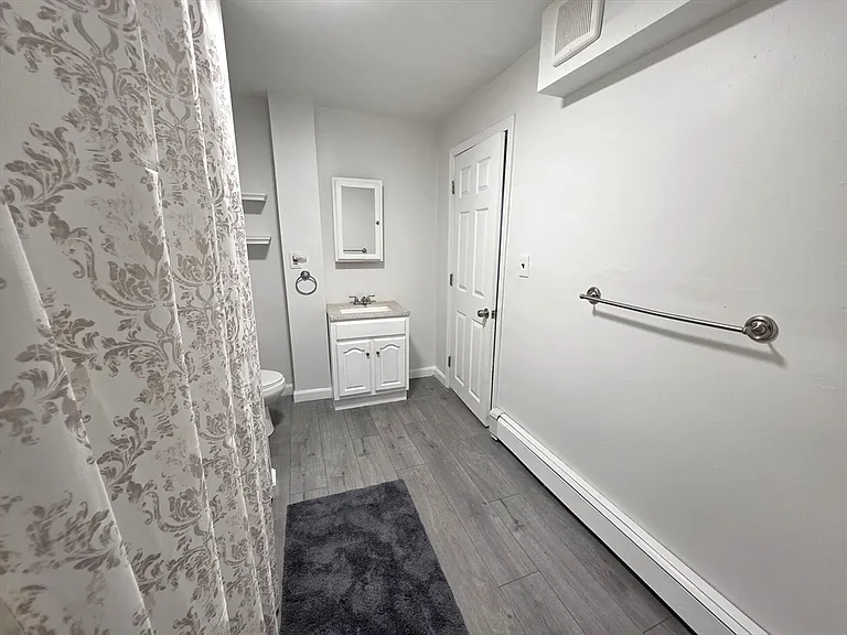 223 Main St #223 — Photo 8
