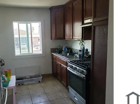 8102 Compton Ave, Los Angeles, CA 90001