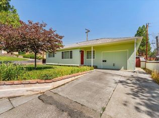 928 Pioneer St, Yreka, CA 96097