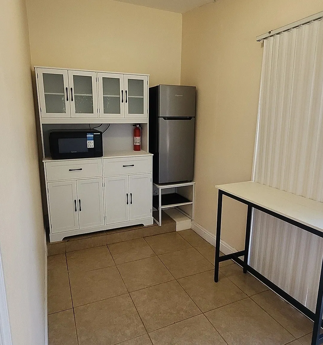 N Orange Blossom Ave, La Puente — Photo 4