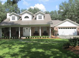 162 Boots Rd, Melrose, FL 32666