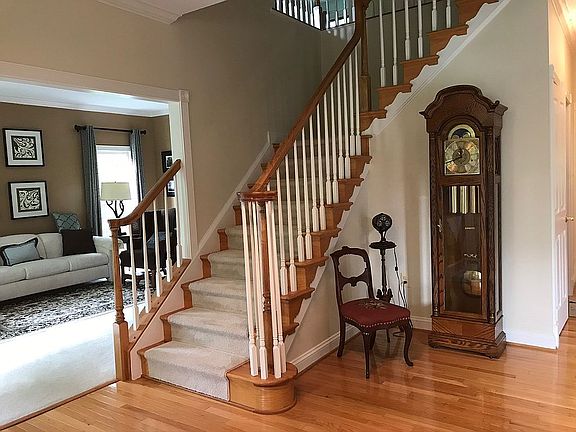 2 Story Foyer