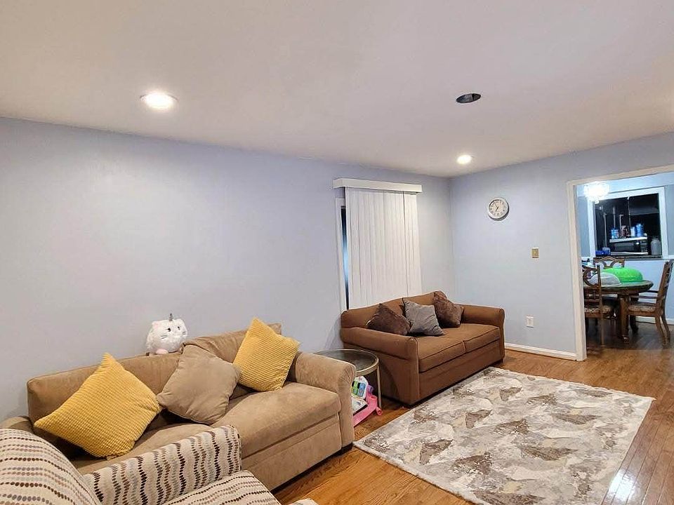 1st image of 6714 Ingraham St