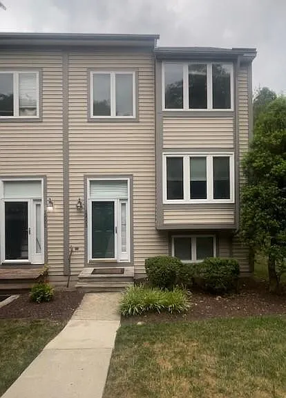 12003 Shore View Dr — Photo 2