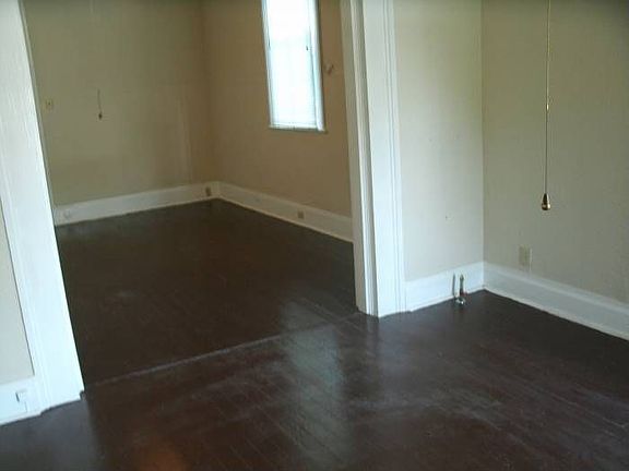 Living Room/Bedroom