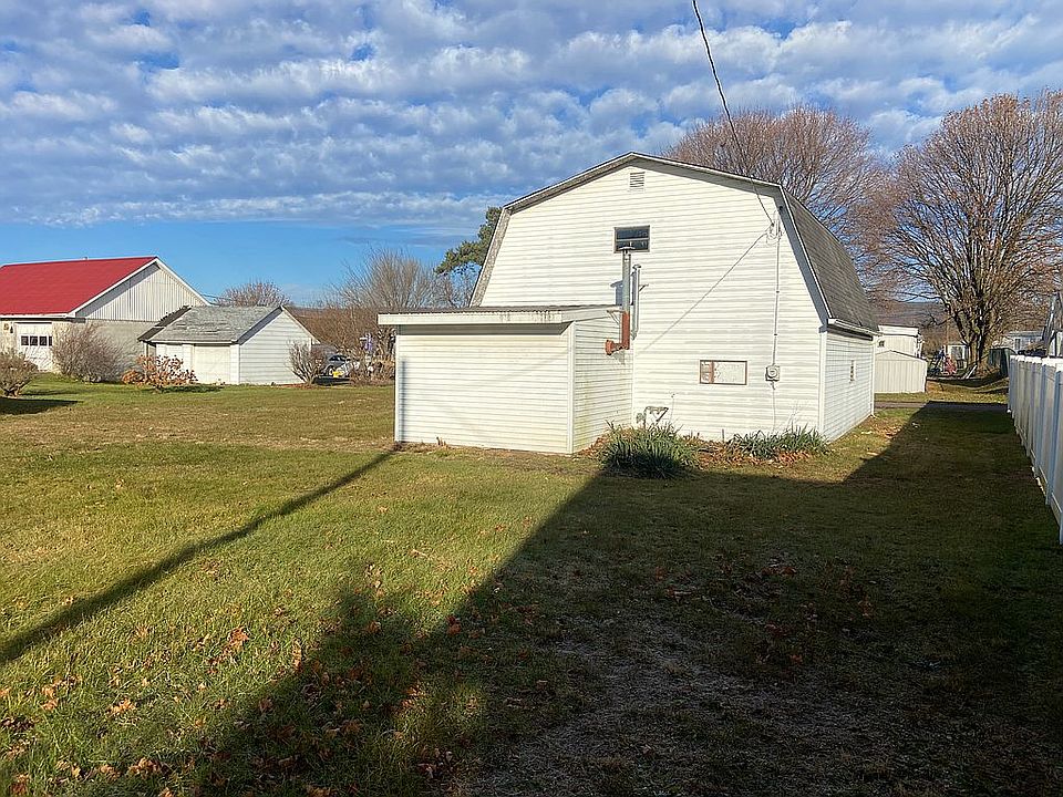 1st image of 1729 Brittain St