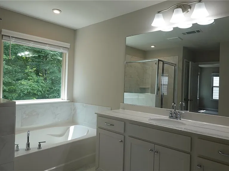 2719 Morgan Spring Trl — Photo 22