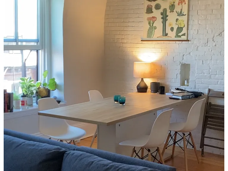26 Mount Vernon St #15 — Photo 2