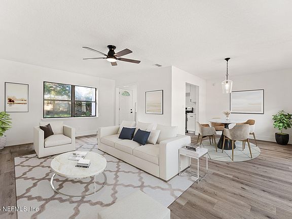 2nd image of 3360 LANSDELL Drive