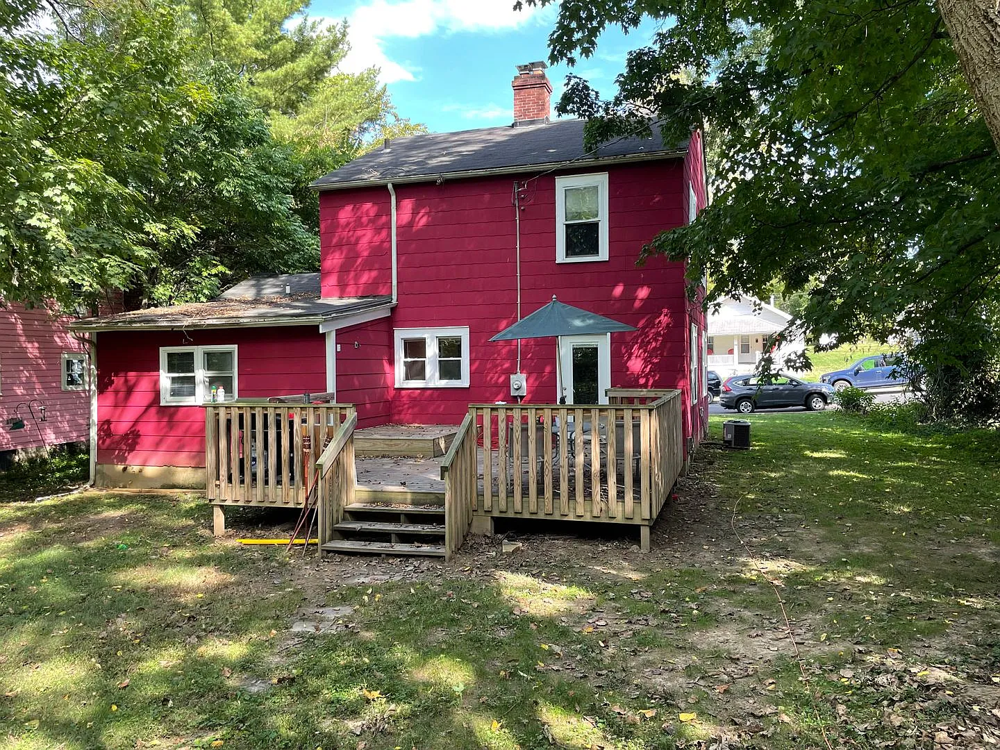 311 N Jefferson - 5Bed/2Bath - Located On-Campus! — Photo 4