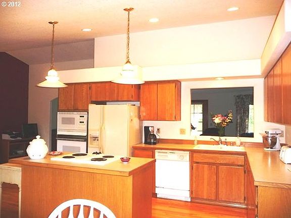 3rd image of 38307 NE 197th Ct