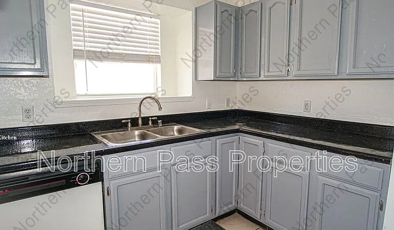 12107 Valley Quail Dr — Photo 9