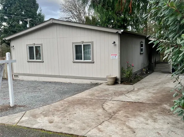 4811 33rd Avenue Ct E #4, Tacoma, WA 98443