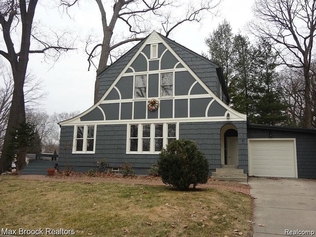 1668 Inverness St, Sylvan Lake, MI 48320 Zillow