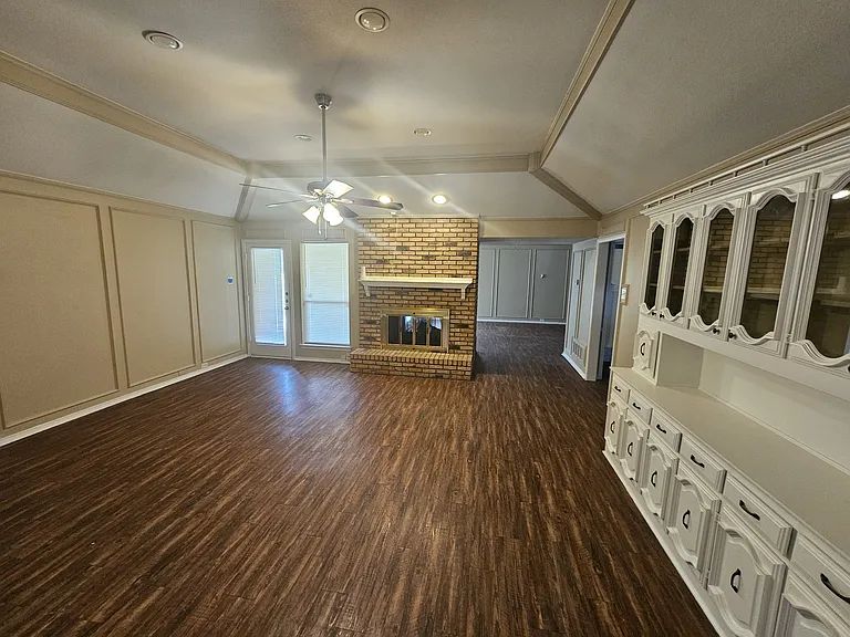 1340 Grand Teton Dr — Photo 14