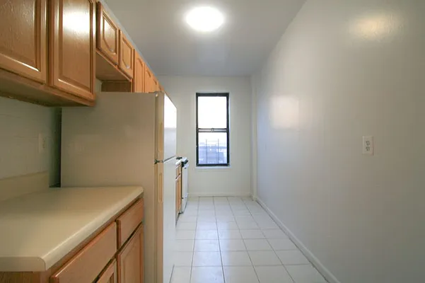 Rented by Horowitz Real Estate | media 30