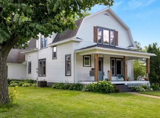 609 S Peach Ave, Marshfield, WI 54449