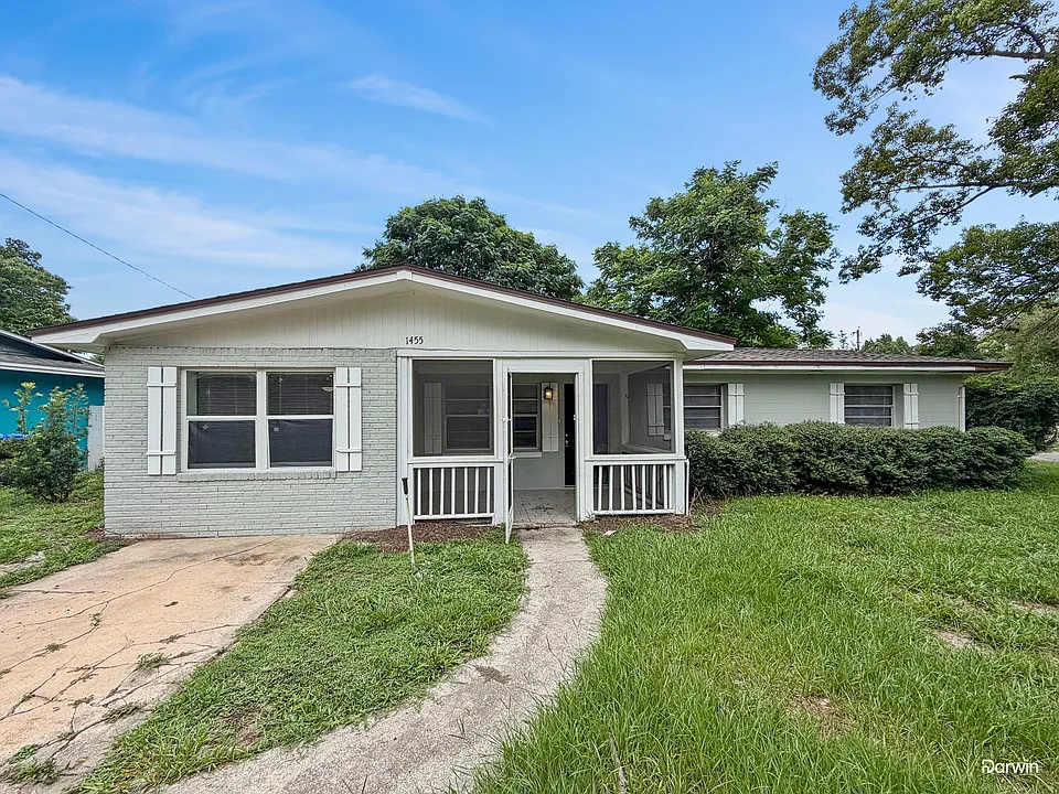 1455 Bethesda St