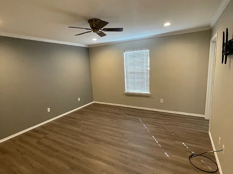 1903 99th Pl — Photo 9