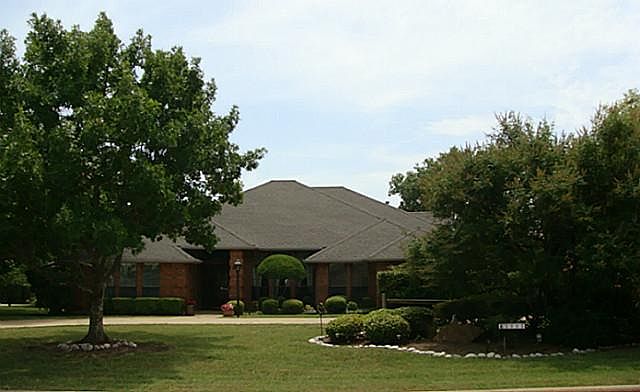 1st image of 5005 Heritage Cir