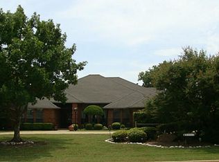5005 Heritage Cir, Sachse, TX 75048