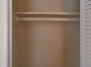 1121 Dlong Rd APT B, Catonsville, MD 21228