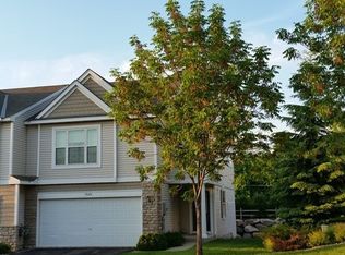 5026 Bluff Heights Trl SE, Prior Lake, MN 55372