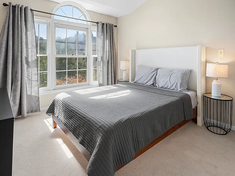 1027 Grand Oak Way — Photo 34