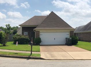 1172 E Cortona Cir, Cordova, TN 38018