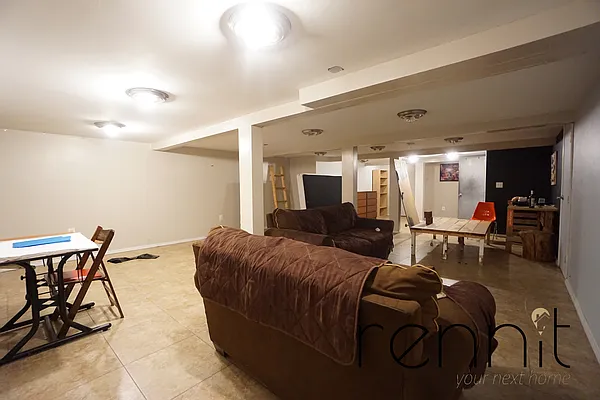 Rented by Rennit Inc. | media 19