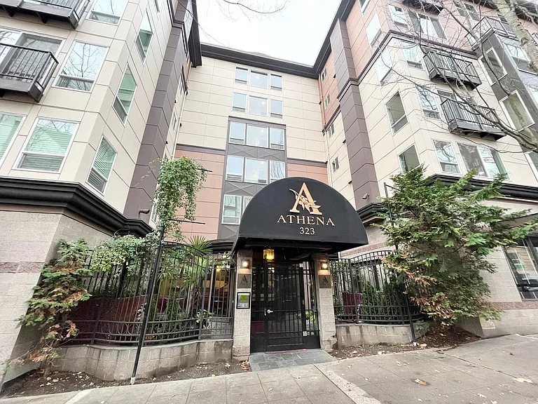 323 Queen Anne Ave N #316 — Photo 2