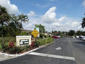 1st image of 4705 Martha Louise Dr