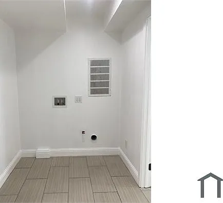 2418 Highland Ave — Photo 8