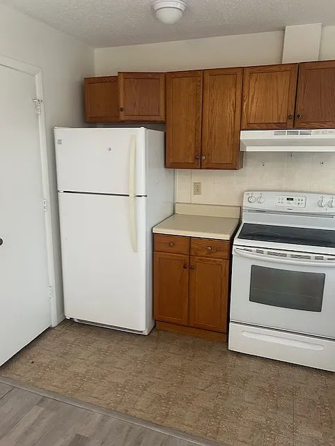 1 bed, 975 sqft, $1,025 — Photo 4