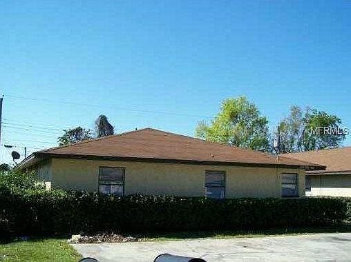 1st image of 2490 Chestnut Woods Dr
