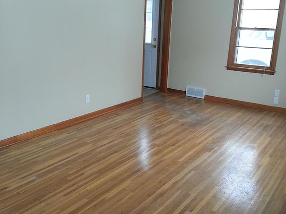 3rd image of 1201 W 20th St