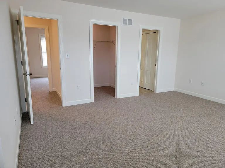5231 Summerfield Dr — Photo 18